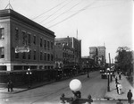 400 block of Franklin Street, including Gidden' s Clothing Company and the Beckwith Range Jewelry Company by Burgert Brothers