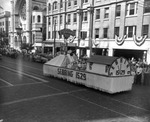 A Standard Oil Sebring 1529 Float During a Gasparilla Parade by Robertson and Fresh
